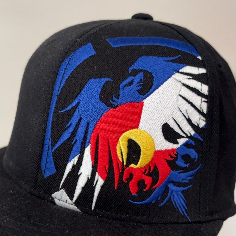 Never Summer Colorado Hat Snowboards Flat Brim 210 Fitted 6 7/8-7 1/4 Skater - Picture 3 of 9